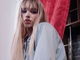 JunSora shows ass naked