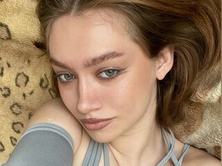 DanaKlein free shows anal