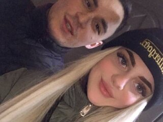 MarkAndSuzi sex pussy online