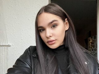 MiaMuth videos naked shows