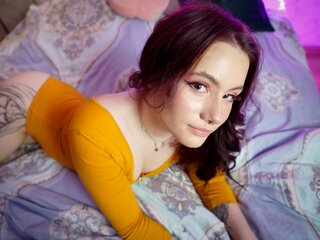 TiffaniWest sex amateur livejasmine